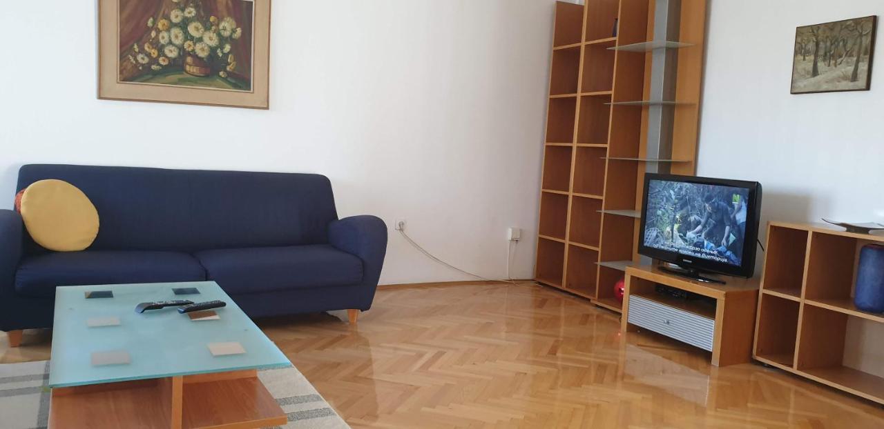 Spectacular Apartment In Skopje, City Mall Area מראה חיצוני תמונה