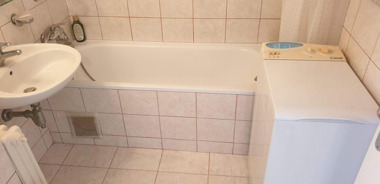 Spectacular Apartment In Skopje, City Mall Area מראה חיצוני תמונה